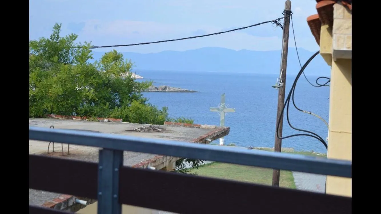 Kypriotis Leonidas Apartments Sarti