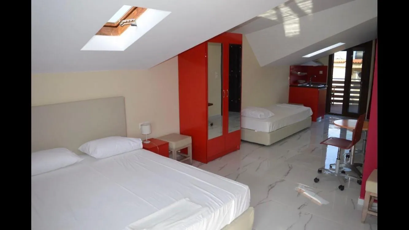 Kypriotis Leonidas Apartments Sarti 0*,  Greece